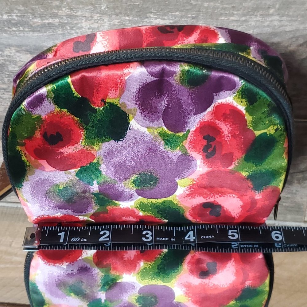Celebrity Inc. New York NY - Floral Satin Cosmetic Clutch - Vintage 1960's. - Picture 4 of 8